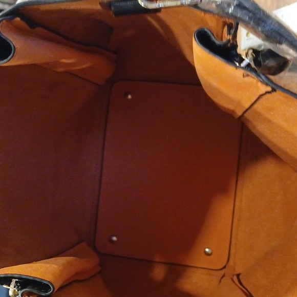 Jen & Co. Alexa 2 In 1 Hobo - Picture 8 of 9